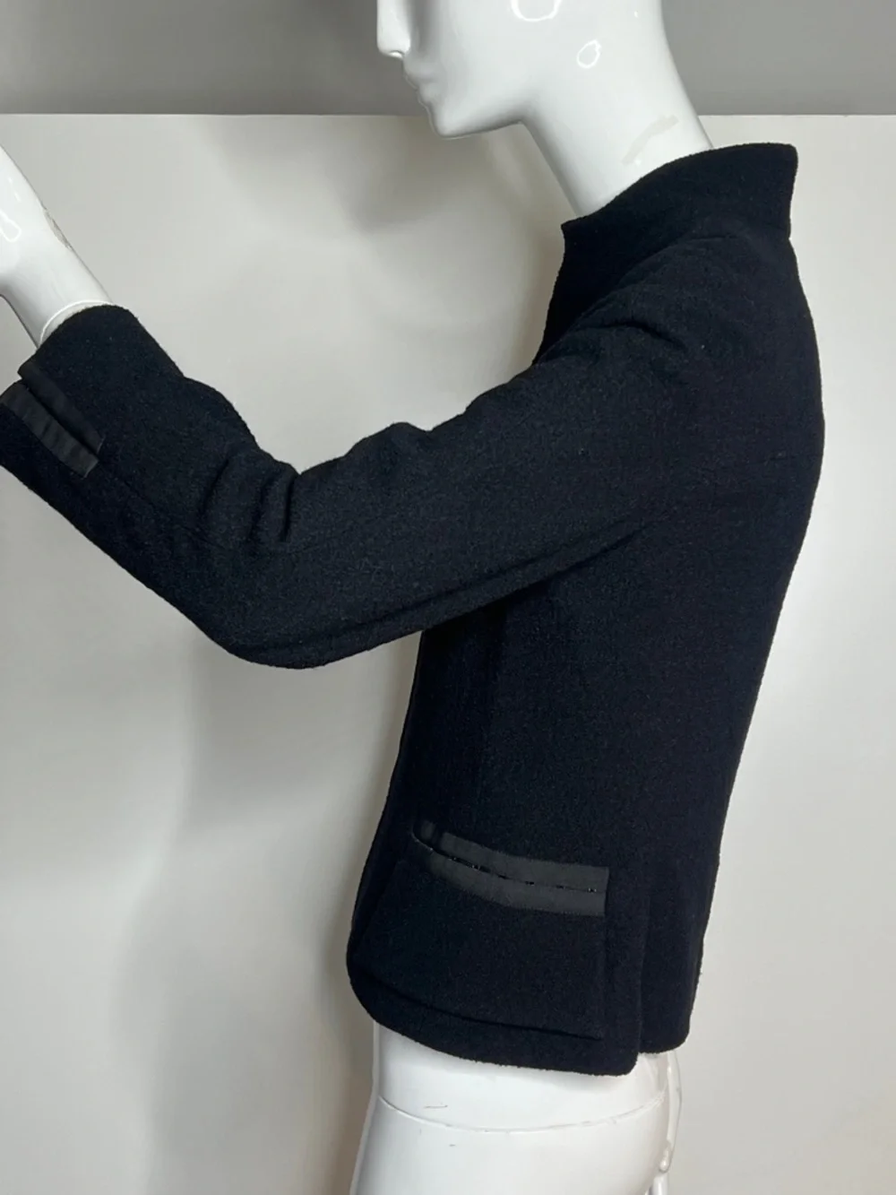 Chanel Sz 36 Wool Bucle Fitted Blazer
